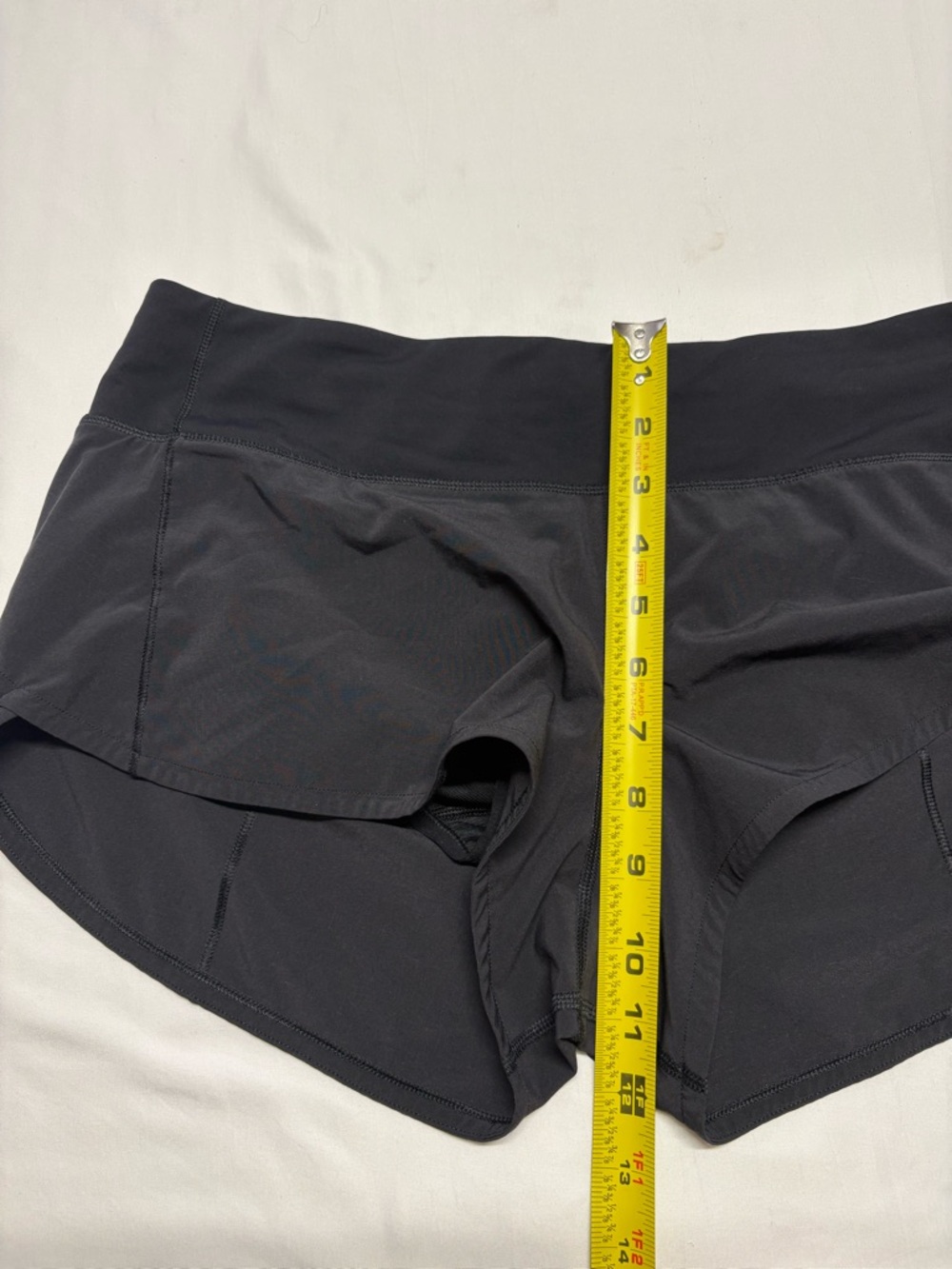 Lululemon Run: Speed Short *Naked
Seam
Black - Picture 6 of 9